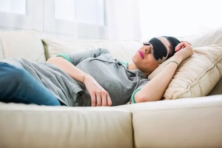 Mогат ли почивките и следобедните дремки да компенсират недостатъчния нощен сън
