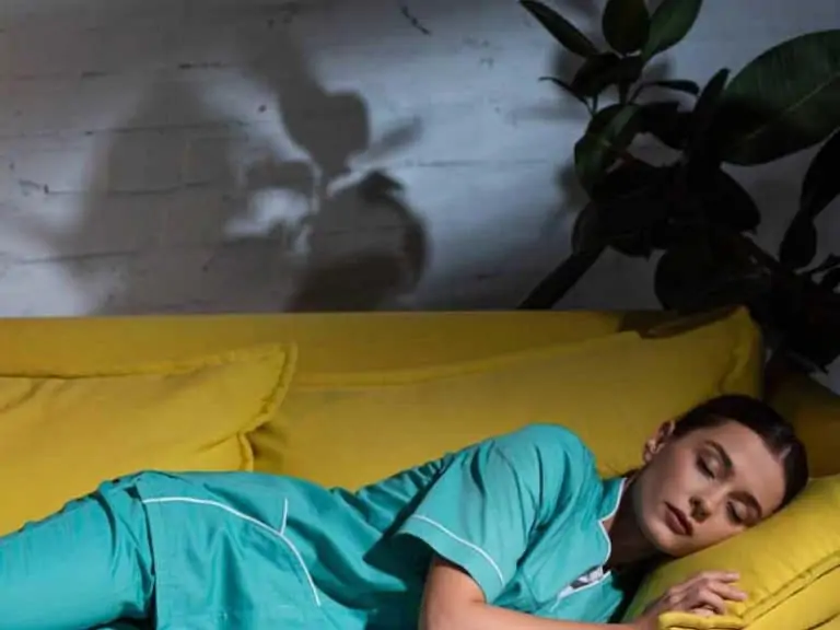 Качество на съня – по-лошо при жените през пандемията